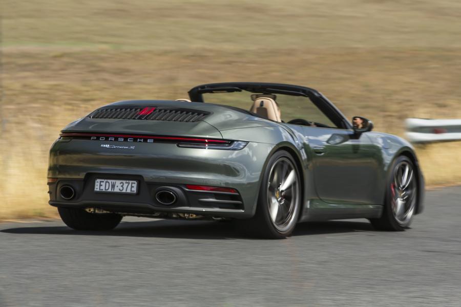  Porsche 911 Carrera S Cabriolet 2020 года  (AU) (фото 14 из 25)